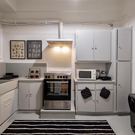 Cozy Apartment In Kolonaki Athens - Sleeps 5 Exterior foto